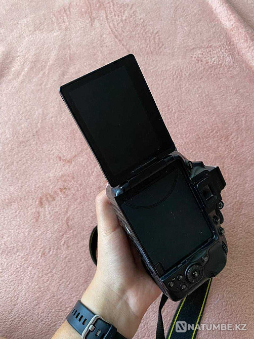 Зеркальная камера Nikon d5300 Алматы - изображение 7