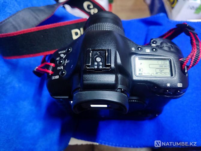 Canon Eos-1D Mark ii тушка из японии Алматы - изображение 5