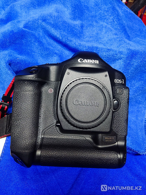 Canon Eos-1D Mark ii тушка из японии Алматы - изображение 1