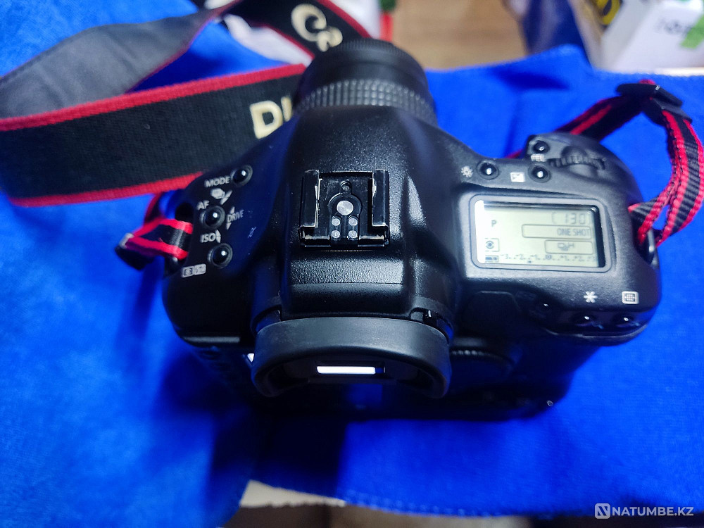 Canon Eos-1D Mark ii тушка из японии Алматы - изображение 5