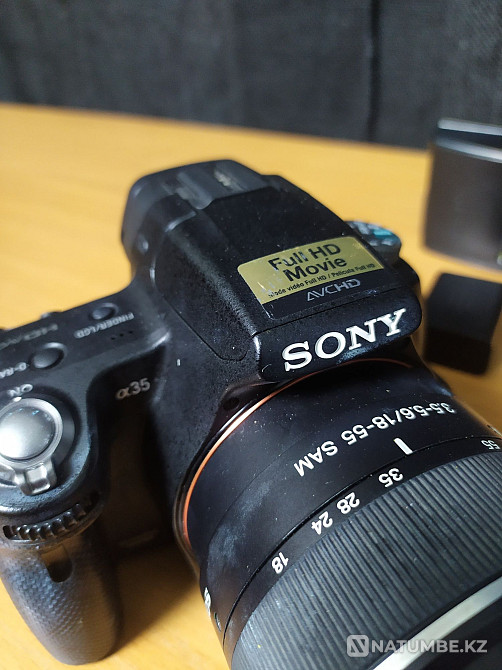 Sony a35 camera + 18-55 lens Almaty - photo 2