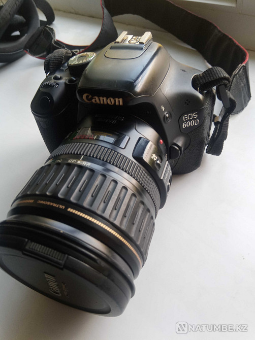 Canon 600d camera with bag Almaty - photo 4