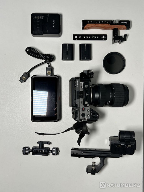 Продается Sony Fx3 полный комплект Алматы - изображение 3