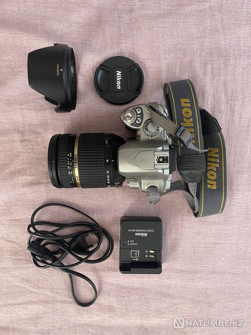 Nikon D40 объектив Tomron в хорошем состоянии Алматы - изображение 1