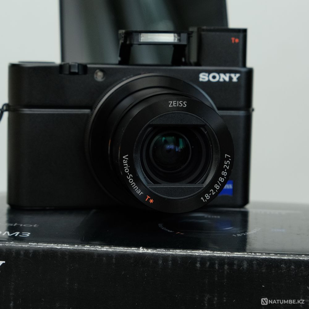 Sony RX100 III (Mark 3); настрел менее 500 кадров Алматы - изображение 7