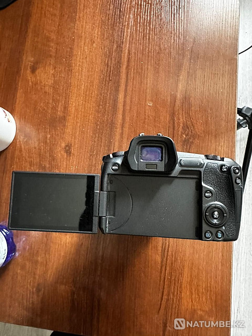 Продаю canon r без объектива в хорошем состоянии Алматы - изображение 2