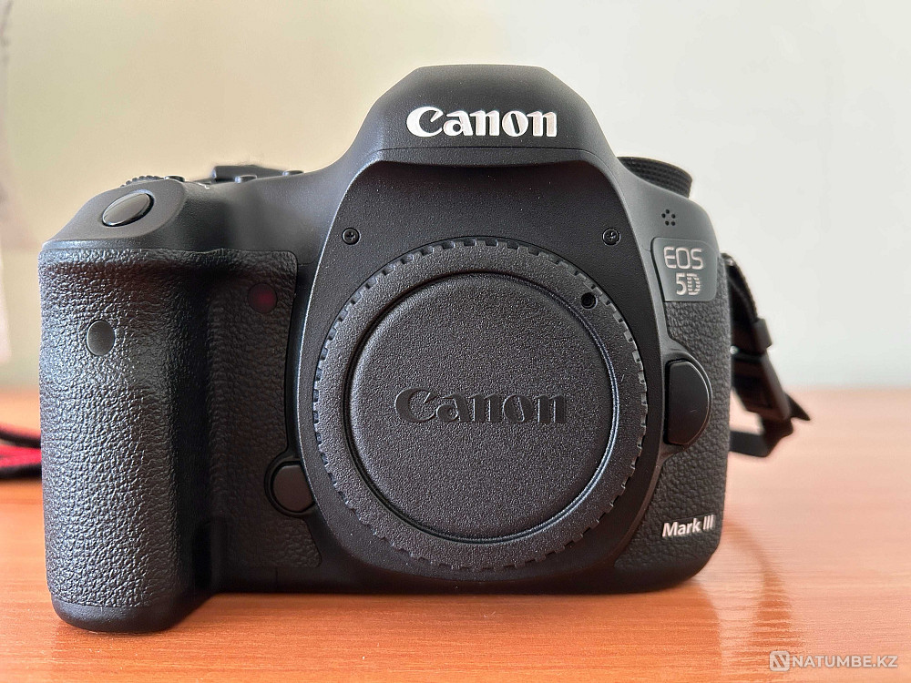 Фотоаппарат Canon 5D Mark3 Алматы - изображение 1