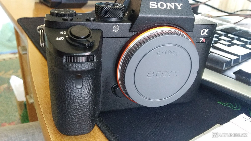 Like the new Sony A7RII a7rii a7r2 A7 R2 body Almaty - photo 1
