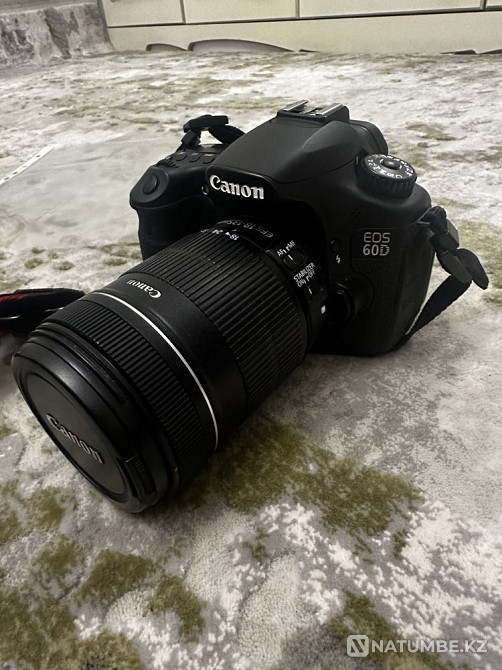 Фотоаппарат Canon EOS60D Алматы - изображение 1