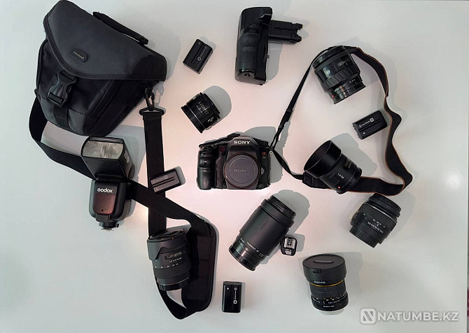 Sony A77 (SLT-77) + 7 lenses (Sony; Tamron; Zeiss; Minolta) Almaty - photo 1