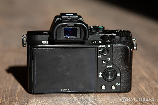 Sony A72 Sony A7ii В хорошем состоянии Алматы - изображение 2