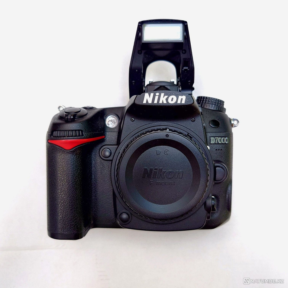 Фотоаппарат Nikon d7000 (не рабочий) Алматы - изображение 3