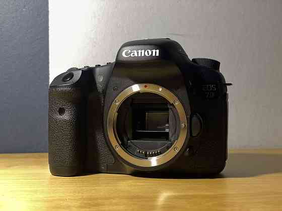 Фотоаппарат Canon EOS 7D mark I + набор Алматы