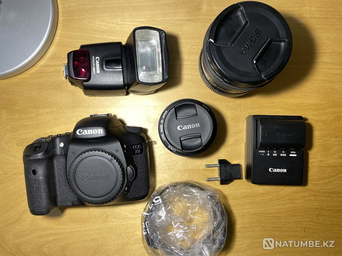 Фотоаппарат Canon EOS 7D mark I + набор Алматы - изображение 1
