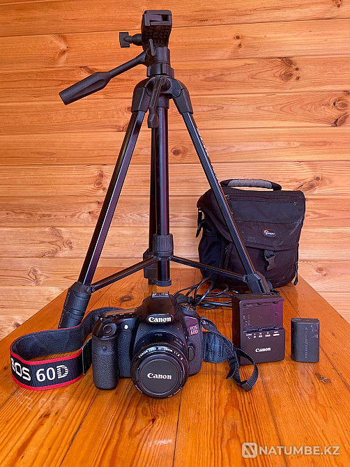 Зеркальный фотоаппарат CANON EOS 60D Алматы - изображение 1