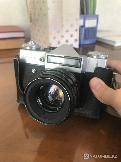 Продам фотоаппарат антиквариат 40летней давности Алматы - изображение 1