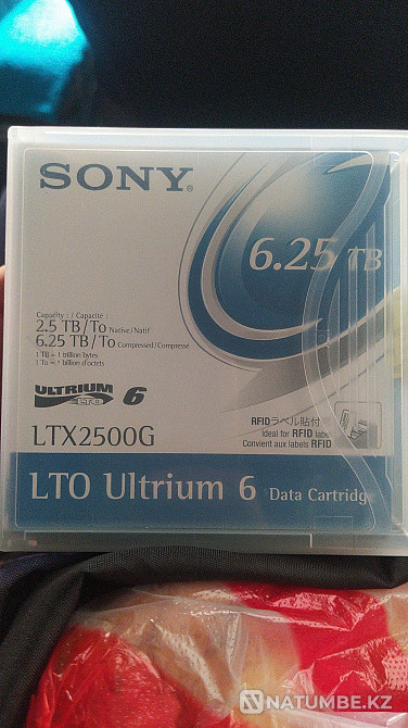 Ленточный носитель данных Sony 6.25 TB  - изображение 4