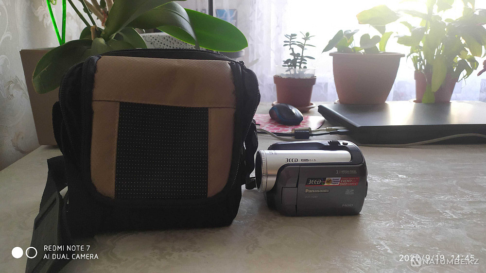 Продам полупрофессиональную видеокамеру Panasonik SDR-H280  - изображение 7