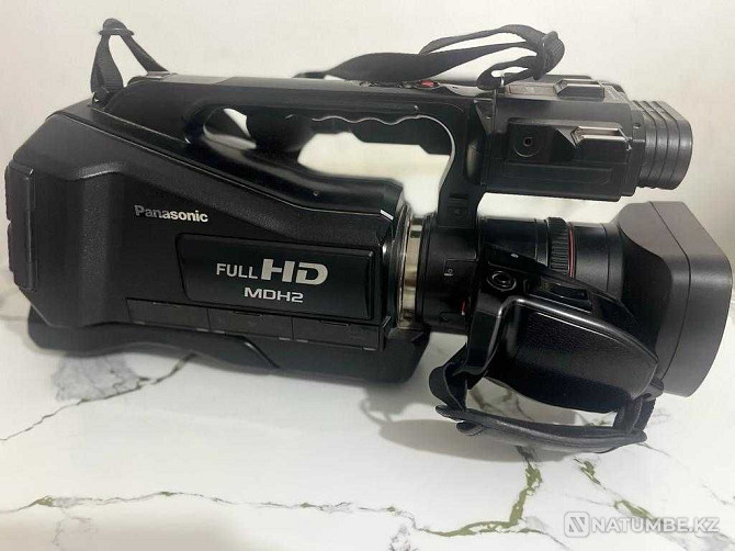 Professional Video Camera  - photo 4