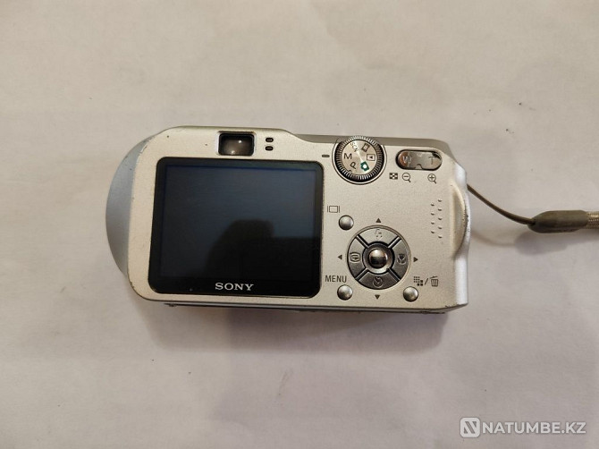 digital camera sony used  - photo 2