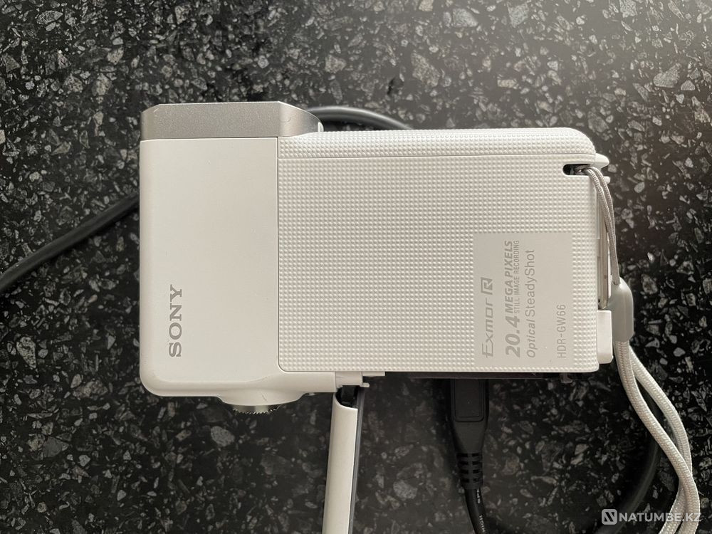 Видеокамера Sony HDR GW66E; waterproof  - изображение 3