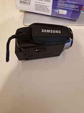 Samsung HMX-H204 