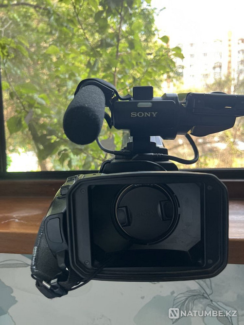 Sony 1500 Sony 1500 comp is good  - photo 2