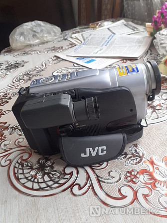 Продам видеокамеру JVC  - изображение 1