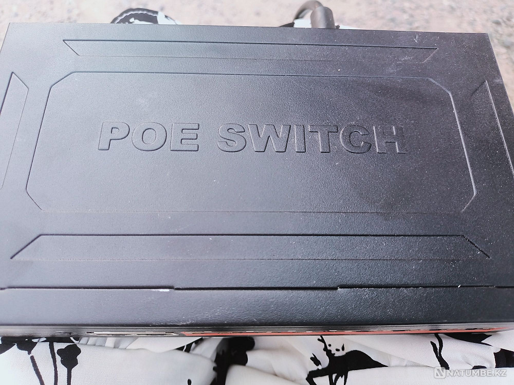 We sell Poe Switch for surveillance cameras in good condition  - photo 2