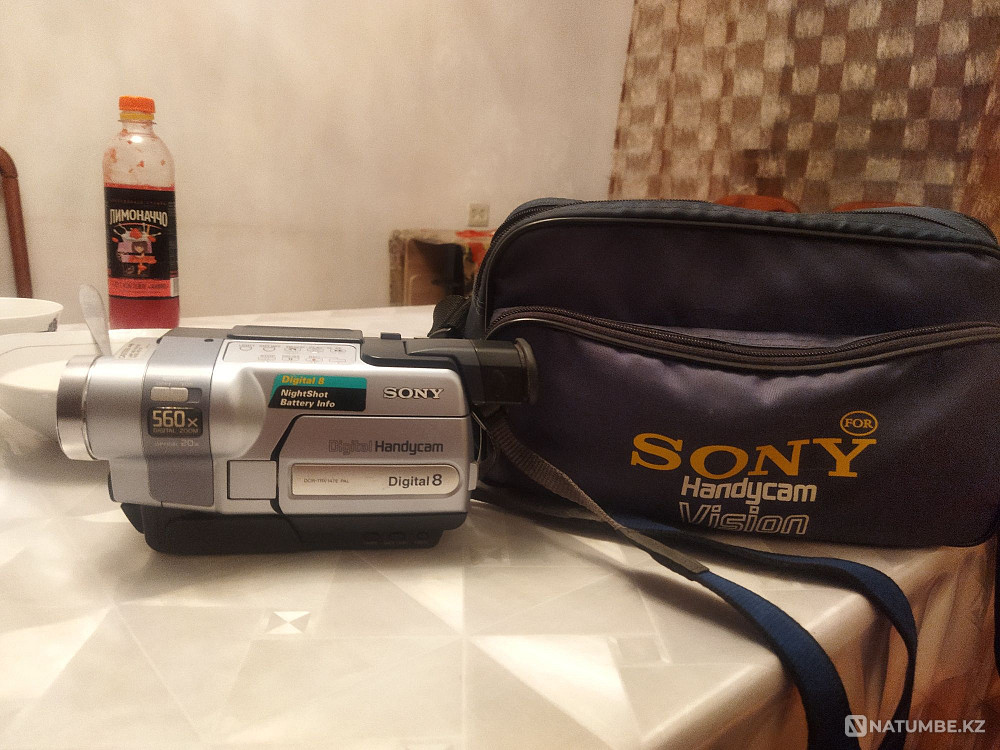 Video camera working everything works  - photo 3