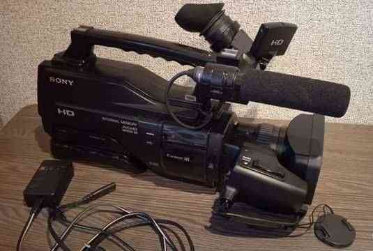 Видео камера Sony 