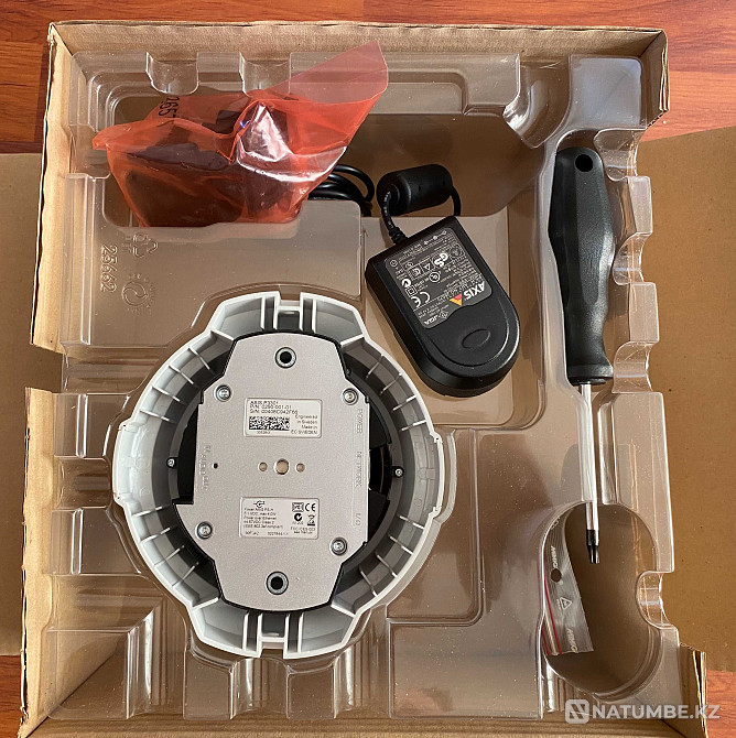 AXIS P3301 (PoE) NEW IP Dome Camera  - photo 5