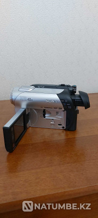 Видеокамера SONY Handycam DCR-DVD608E.  - изображение 1