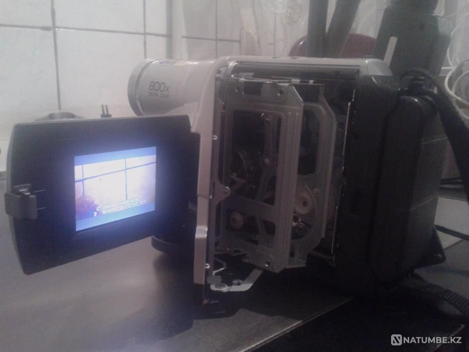 Selling Camcorder-JVC  - photo 7