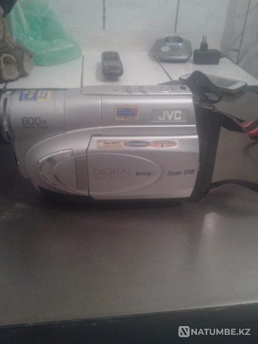 Selling Camcorder-JVC  - photo 1