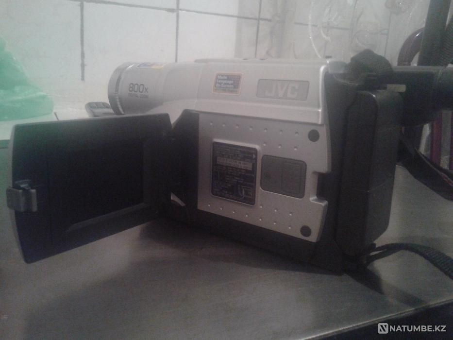 Selling Camcorder-JVC  - photo 6