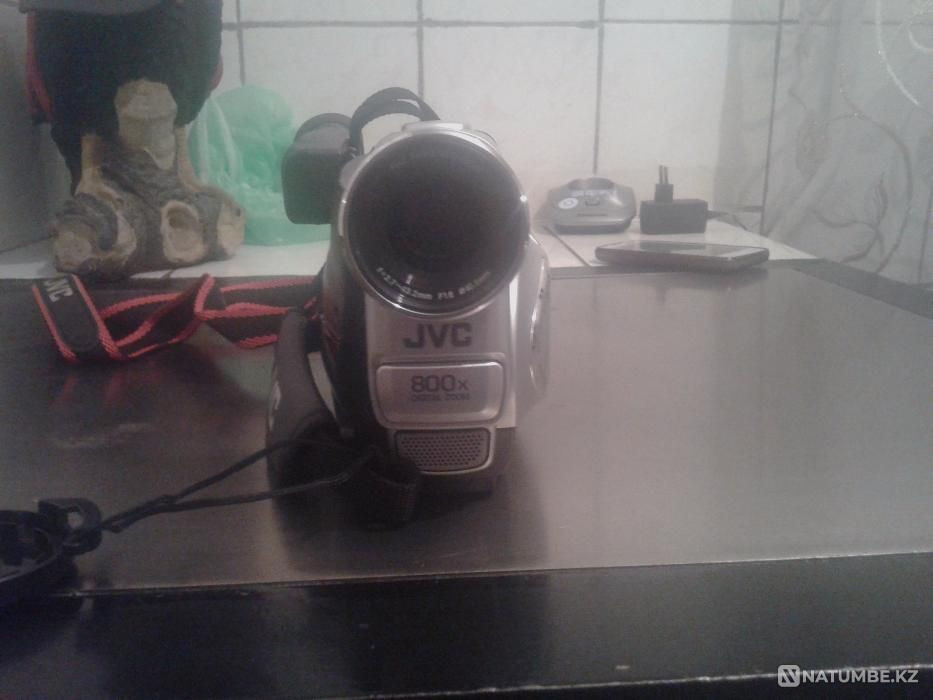 Selling Camcorder-JVC  - photo 3