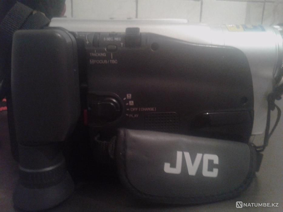 Selling Camcorder-JVC  - photo 2