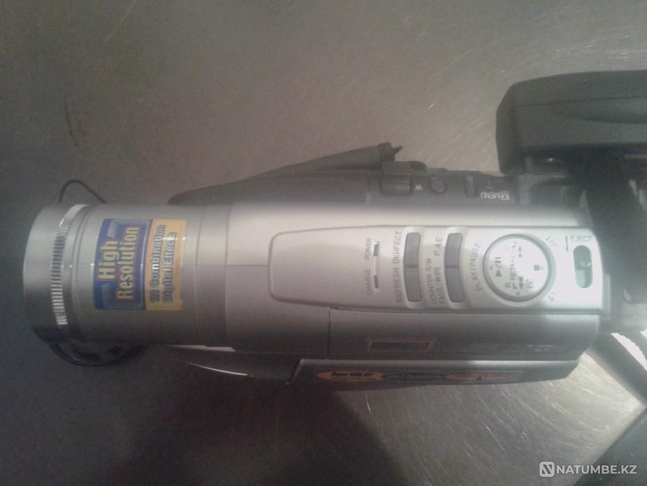 Selling Camcorder-JVC  - photo 4