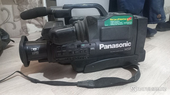 Видеокамера Panasonic M 50  - изображение 1