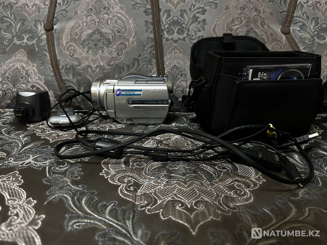 Video camera Sony DCR-SR62E HDD  - photo 1