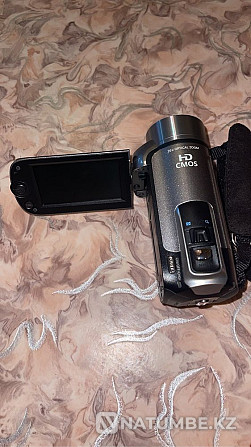 Selling a video camera  - photo 2