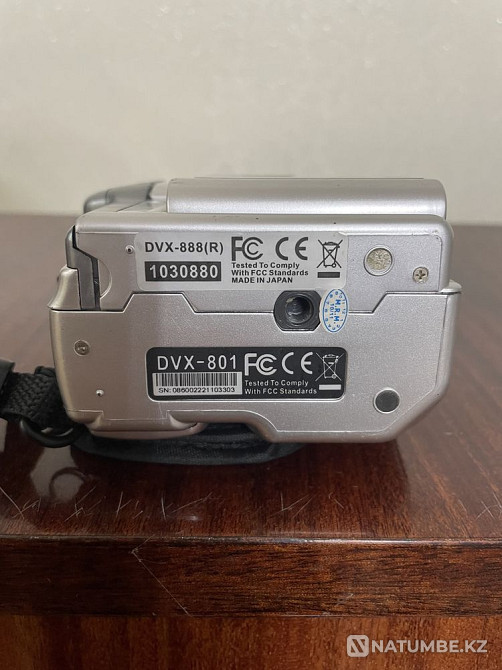 Handheld video camera  - photo 5