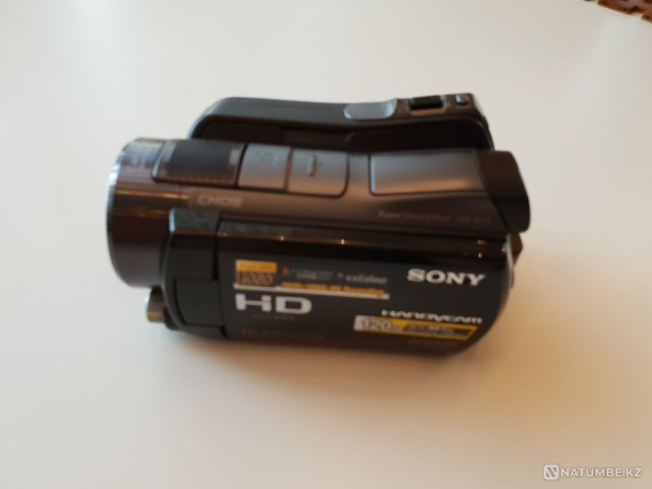 Sony HDR-SR12E Camcorder  - photo 2