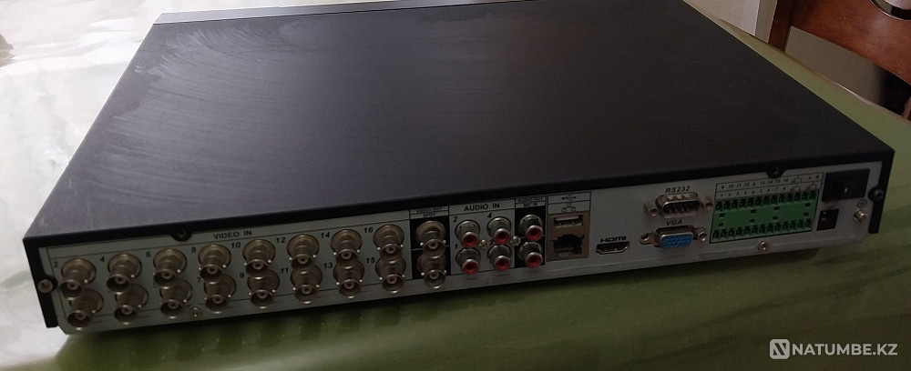 Analog 16 channel video surveillance recorder  - photo 3