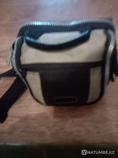 Selling a used camera  - photo 2