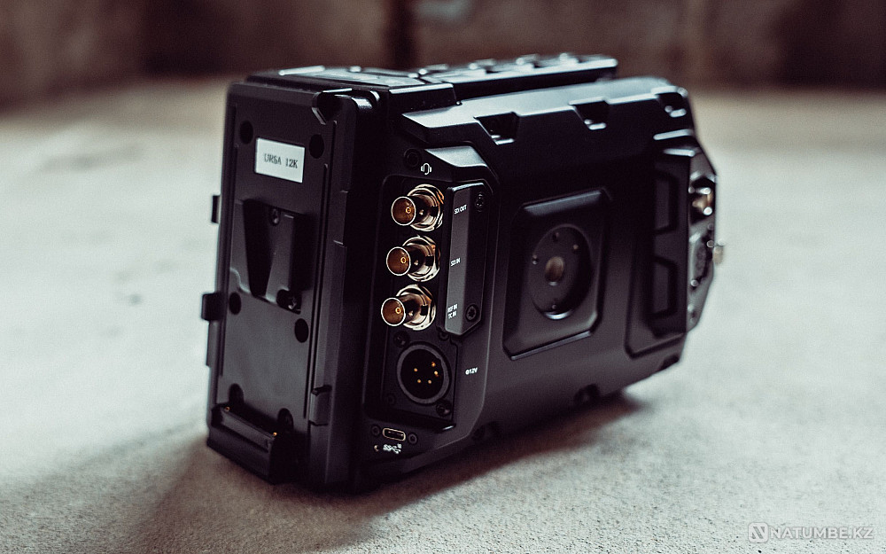 Blackmagic URSA Mini Pro 12K  - photo 8
