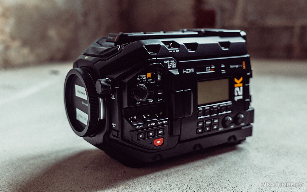 Blackmagic URSA Mini Pro 12K  - photo 7
