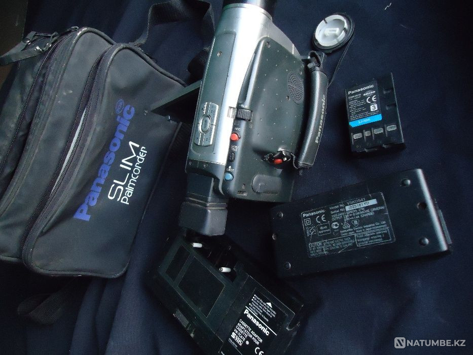 Camera Panasonic Made in Japan Japan Adapter - Battery Cassette Bag  - photo 1