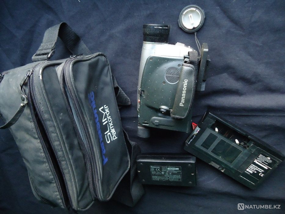 Camera Panasonic Made in Japan Japan Adapter - Battery Cassette Bag  - photo 6